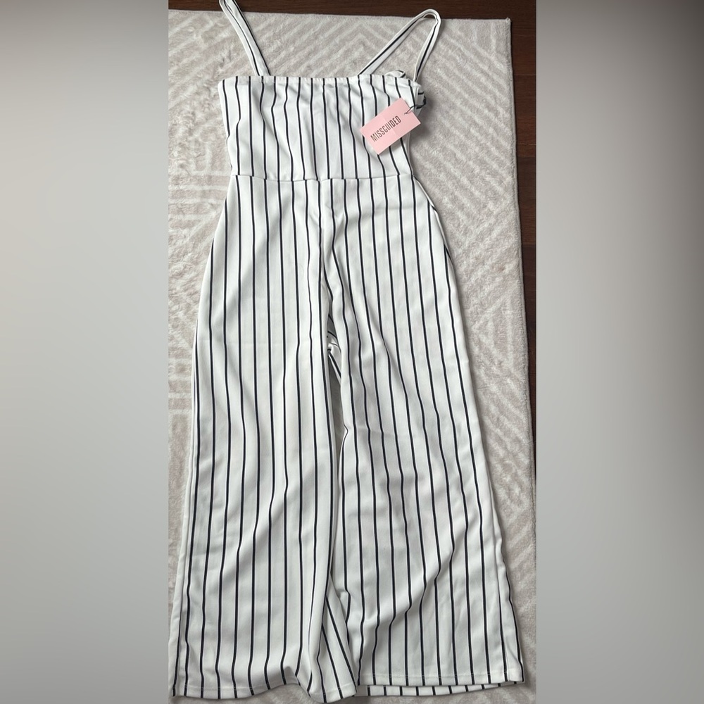 Jumpsuit - Picture 2 of 3